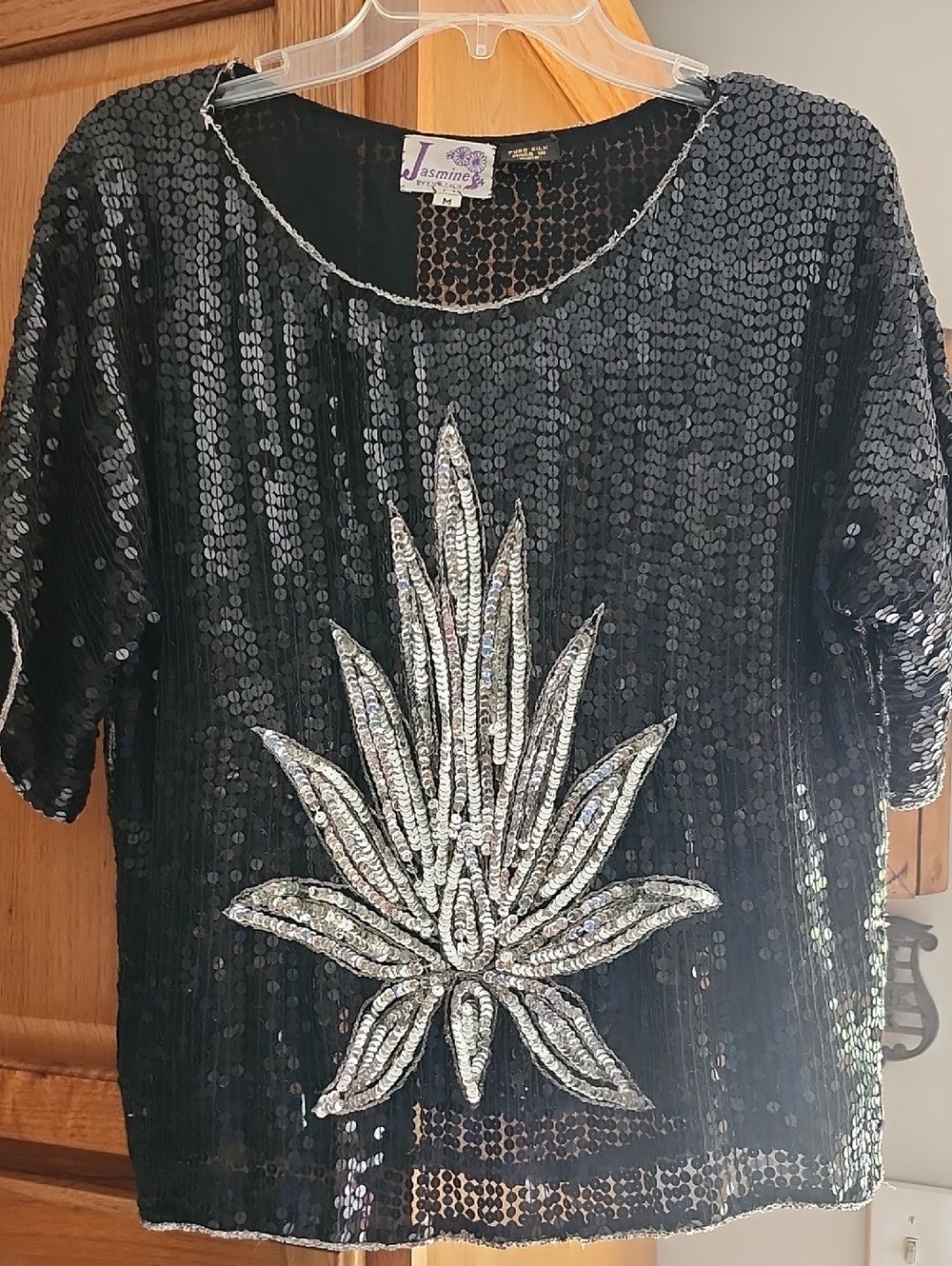 Vtg Jasmine Pure Silk Black Sequin Short Sleeve Top with Silver Leaf Applique